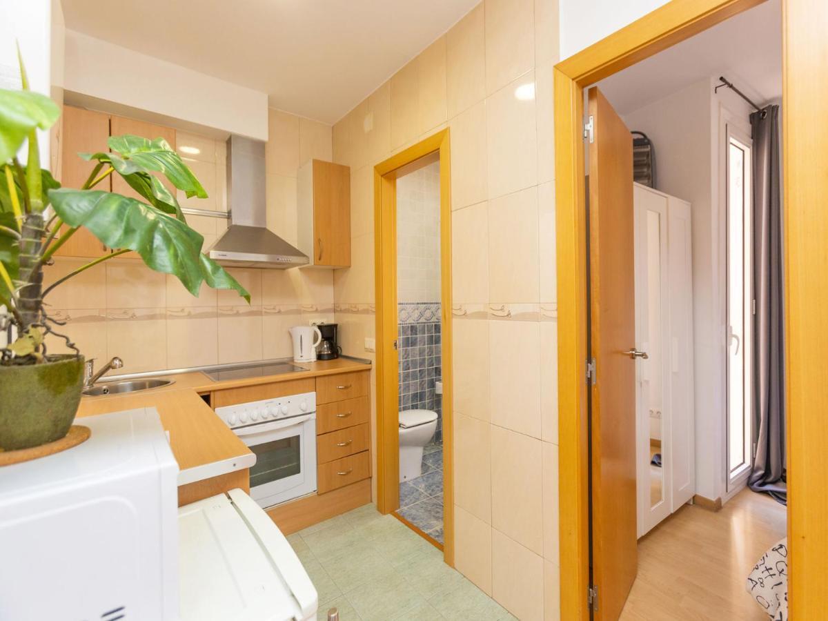 Apartment Eixample Dret Sagrada Familia By Interhome Барселона Экстерьер фото